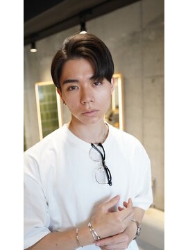 メイキー メンズ 本厚木(MA-IKI) 刈り上げツーブロックアップバングショートメンズヘア