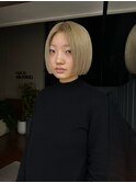 ブロンドミニボブ