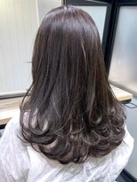 レイヤーカット_外ハネボブセクションカラー_ba402981