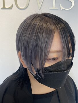 ラビスモア(Lovis moa) マッシュパーマ/ウルフ/アッシュブラック/カルマパーマ/上尾