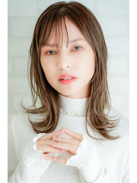 ロージー 水沢花園店(Rosy) ハイライトグラデーションセミロング_グレーベージュ