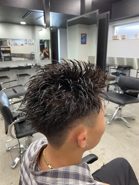 ライズ 渋谷店(RISE) 【禁断のブリーチツイストスパイラル】束感ショートパーマ!