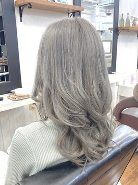 カノン(kanon) 【kanon松戸】関根マサヒロ ハイトーングレー