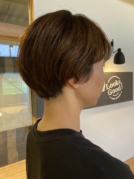 ルックスグッドヘアワークス(Looks Good HAIR WORKS) ニュートラルショート。