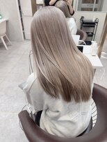 ロンド レア 天神大名店(Lond Le’a)&nbsp;ホワイトブロンド/イメチェンヘアスタイル/美髪のススメ