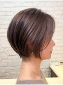 表参道大人ショートボブ顔周りレイヤーカットくびれショート40代