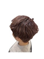 レア(Lea)&nbsp;マッシュショート×ピンクベージュ