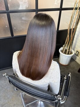 サクラ オモテサンドウ(SAKURA) 映え確定!美髪矯正で写真撮るのが楽しく!