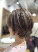 《re view MIRU》丸みショート/ミルクティーベージュカラー
