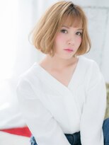 ブルー 博多(Blue)&nbsp;博多/髪質改善/ぱっつん前髪×ホワイトブラウン×大人ボブe