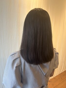 ココカラヘアー ニコ(cococara hair nico) オリーブグレージュ/ブリーチ毛/ミディアムボブ