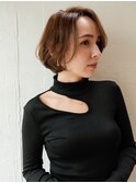 大人に似合う秋を感じる上品なショート