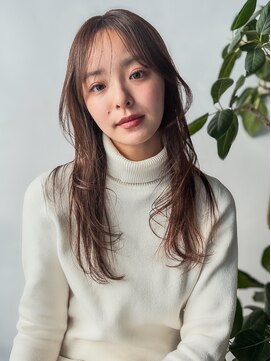  セナ顔周りレイヤー【ボブミディアムレイヤー横浜西口】