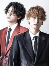 OCEANTOKYOの中でもクリエイティブな感性を持つWHITE。 ［OCEANTOKYO/メンズサロン/波巻きパーマ/学割］