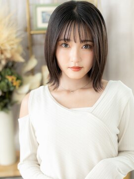 カバーヘア ブリス 志木南口駅前店(COVER HAIR bliss) ダークアッシュ切りっぱなしシャギーカットh4志木20代30代40代