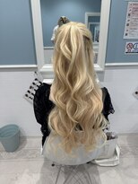 ホワイト(White)&nbsp;ハーフポニー外巻き