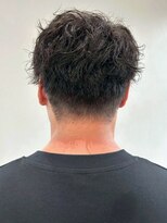 マップデザイン(map design)&nbsp;20代 刈り上げ 波巻きパーマ ツーブロック 眉毛カット