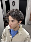 スパイキーパーマ