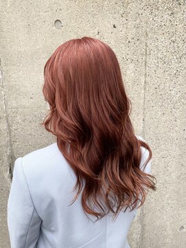 リラ バイ ミラ 新宿(LILA by MILA) チェリーレッドレイヤー