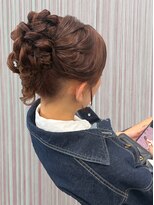 ベルグロー 北新地(BELLEGROW)&nbsp;高めアップヘア｜梅田・北新地ヘアセット