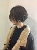 ショートボブ