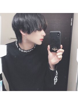 シン(syn) 前髪長めマッシュ