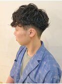 松田翔太さん風パーマスタイル-刈り上げ-マッシュ