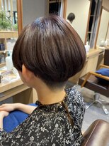 エルバイシオン(aile by sion)&nbsp;刈り上げボブでも甘めマニッシュスタイル/チョコレートブラウン