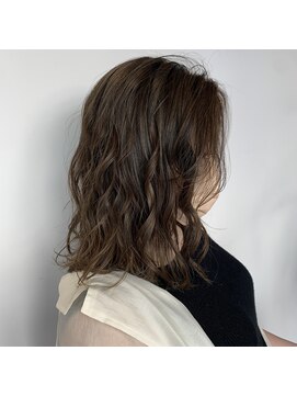 ザ ラボ アングゥ(The Labo ungu) イノアカラーベージュ