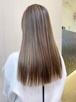 アイティーバイアルバム 八王子店(IT by ALBUM) ハイライトグラデーション_カーキグレージュマッシュ_ba321172