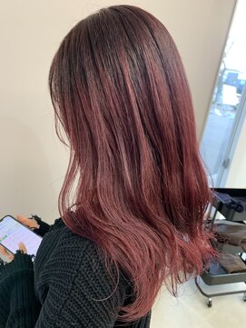 ヘアーアンドビューティーザ エフ(Hair Beauty the F) 赤髪/ブリーチあり