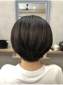 ショートボブ
