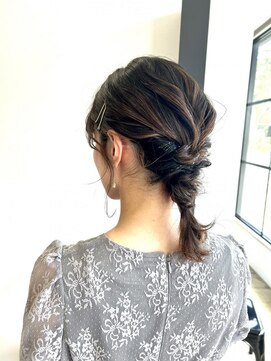 ニド(2do) 編みおろしアレンジ