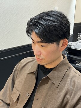 プラウド(PROUD) センターパート/田町/床屋/メンズカット/パーマ