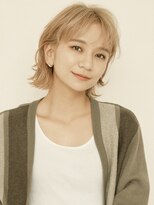 オンク 新宿(onk)&nbsp;黒髪/グレーベージュ/レイヤーロング/前髪パーマ[新宿駅]