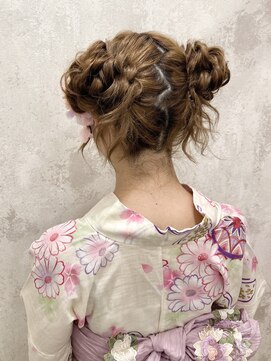 ヘアアレンジメント ボガスティーズ 溝の口店(Hair arrangement Vogusty's) 高めツインお団子