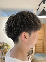 アルマ(ALMA)&nbsp;ハイライトカラーツイストパーマツイストスパイラルマッシュ