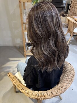 ココテラス(coco terrace) ハイライト/ケアブリーチ/トリートメント