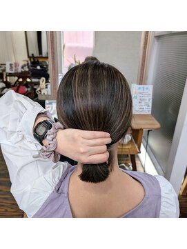 ヘアークリエイト マァーノ(Hair create mano) 結ぶハイライト