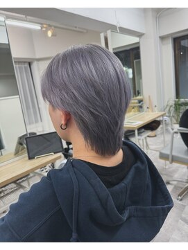 アウラ 近鉄八尾駅前店(Aura) ハイトーンショートウルフ