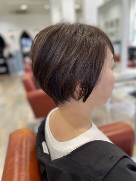 カザック(kazak) 大人女子ショート