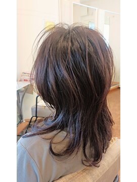 美容室はるな 優しいウルフカット