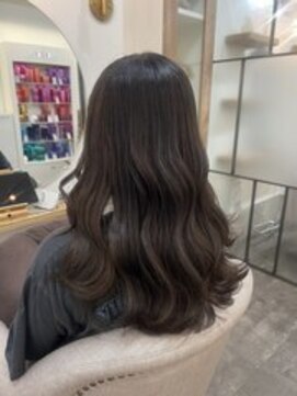 シアアルン 新小岩店(SHEER alun) グレー