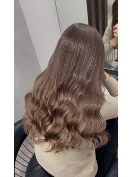 エミーバイモアムー(Emmie byMoremuu) 【RYUKI】