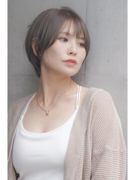 アンラヴェスト(AN LOVEST mashup hs) ショート/ミルクティーグレージュ/白髪ぼかし☆☆