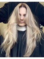 ヌエン 渋谷(NU/EN)&nbsp;海外ガールレイヤーカット/バタフライカット/ハッシュカット