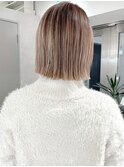 切りっぱなしボブ×バレイヤージュ