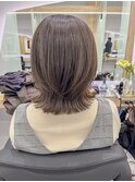ハッシュカットグレージュデザインカラーツートンカラーブリーチ