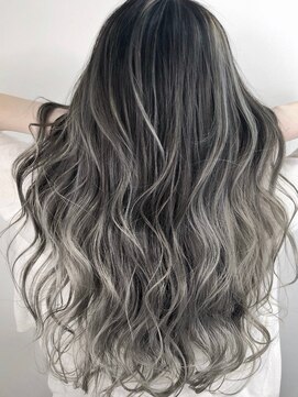 ルービック 梅田茶屋町(Rubik) 大人可愛いグレージュグラデーション