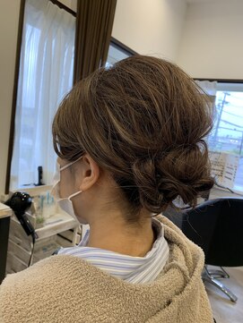 コアフィールフィス(COIFFURE fils) 《見附 今町》お着物に似合う ママさん 大人ヘアセット